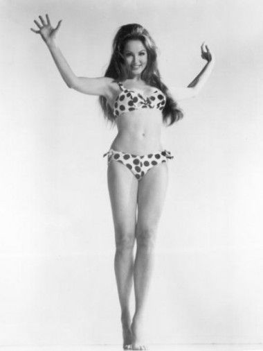 julie newmar julie newmar Las Más Sexy Super Heroínas en Bikini