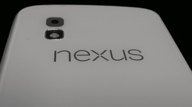 nuevo modelo blanco Nexus 4