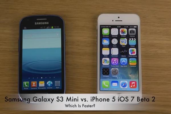 Samsung Galaxy S3 Mini vs iPhone 5 con iOS 7