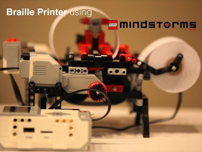 Maquina de Braille fabricada con Legos