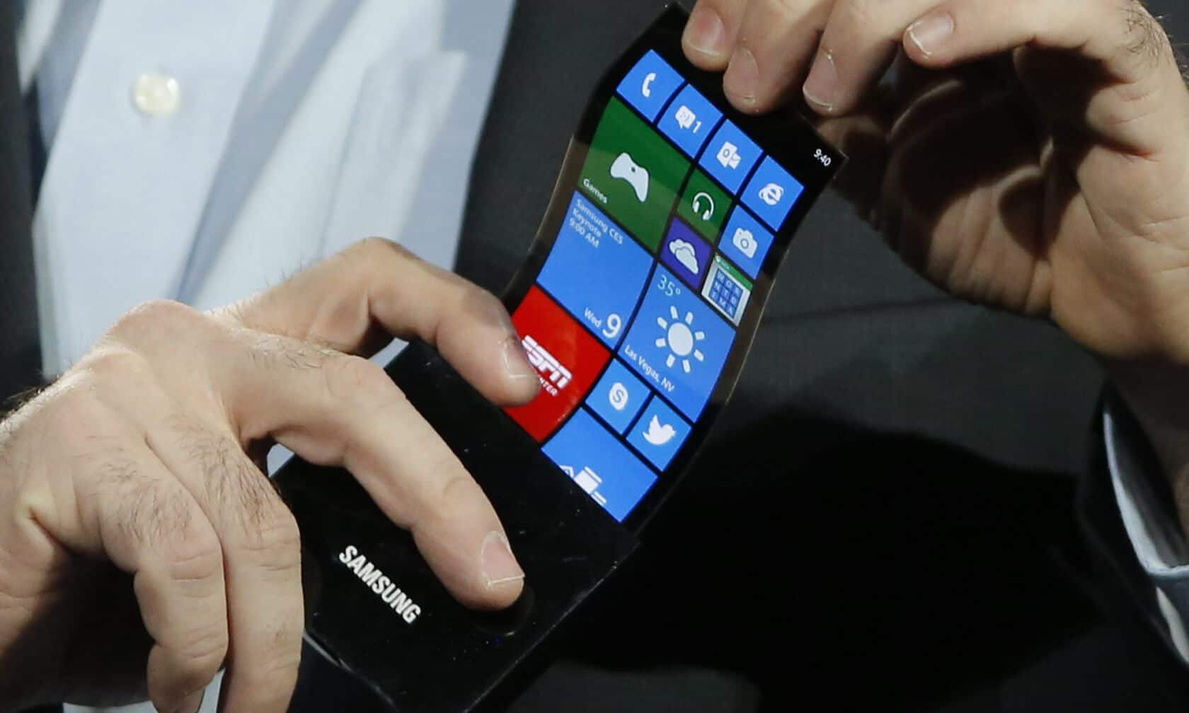 Samsung Galaxy X, un smartphone con pantalla plegable