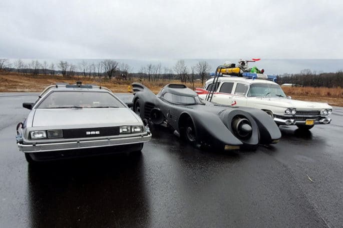 Alguno de los coches más icónicos del cine han sido confiscados: el Batmóvil de Batman, el DeLorean de Regreso al futuro y el ECTO-1 de los Cazafantasmas.