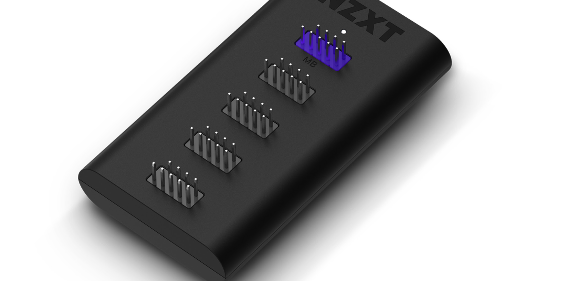 El NZXT USB Hub interno es como su nombre indica un HUB USB interno que nos permitirá aumentar el número de puertos USB