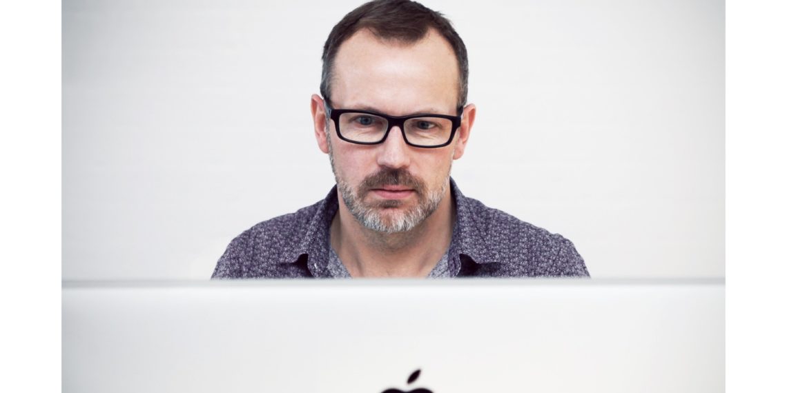 Apple teléfono de contacto