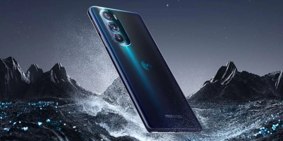 El Moto Edge X30 se presenta como el primer teléfono del mundo con Snapdragon 8 Gen1