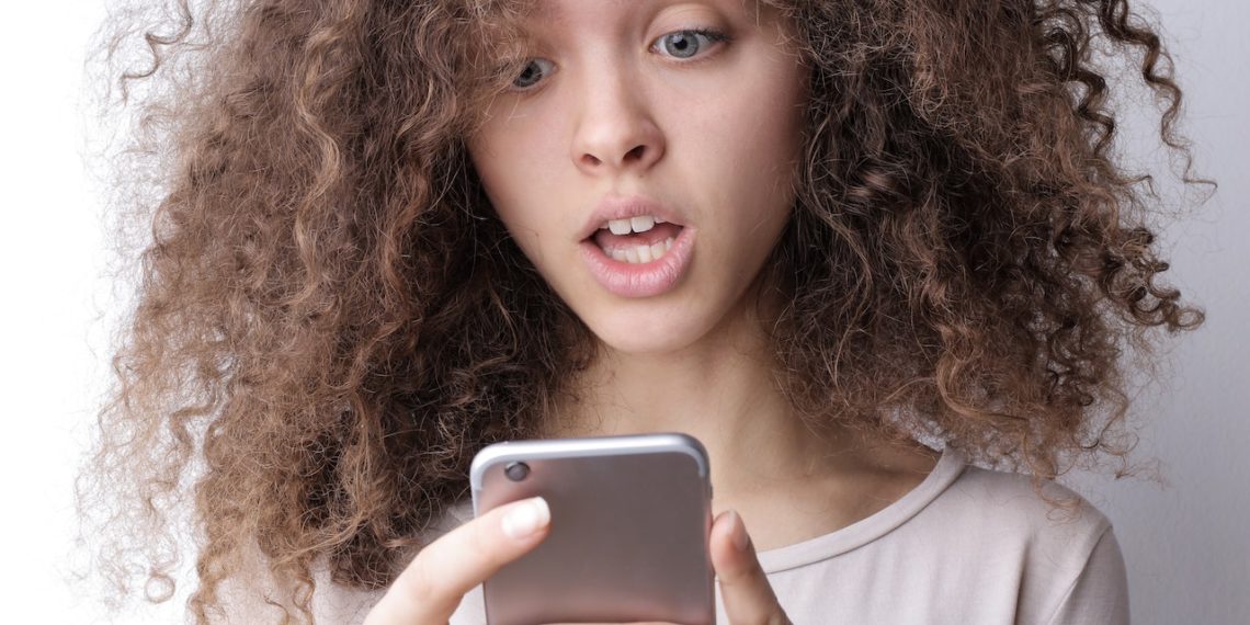 ¿El número 00447837813563 te llama y quieres saber quién es o aprender a bloquearle?, nosotros te ayudamos a saberlo todo sobre él.