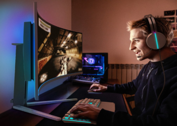 Monitor Philips Evnia 49M2C8900: Experiencia 5K QD OLED