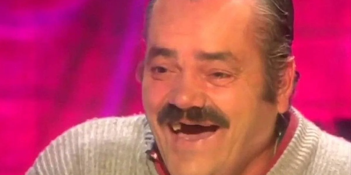 Elon Musk utiliza el meme del risitas y recibe karma instantáneo