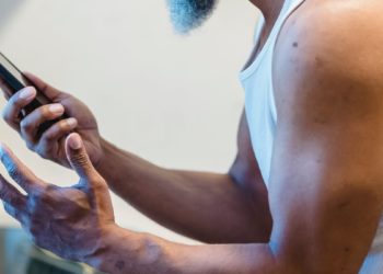 854613888 quien es y como hacer que dejen de llamar