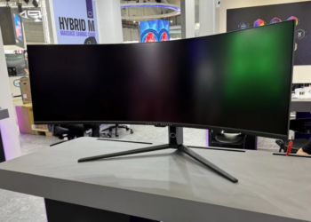 Cooler Master GP57ZS: curvo con Mini LED y doble 4K