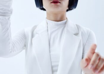 Meta etiqueta erróneamente fotos reales como 