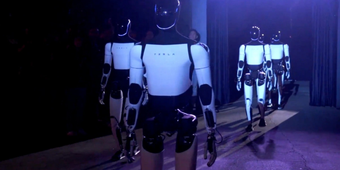 Tesla presenta su robot humanoide Optimus
