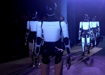 Tesla presenta su robot humanoide Optimus