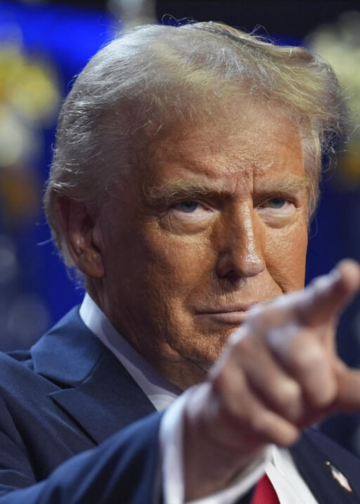 Ruptura total con Silicon Valley: Trump y Mike Johnson dicen que las tecnológicas exageran con los peligros de la IA