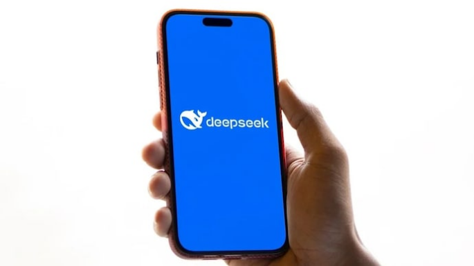 OpenAI acusa a DeepSeek de entrenar su IA con tecnología robada