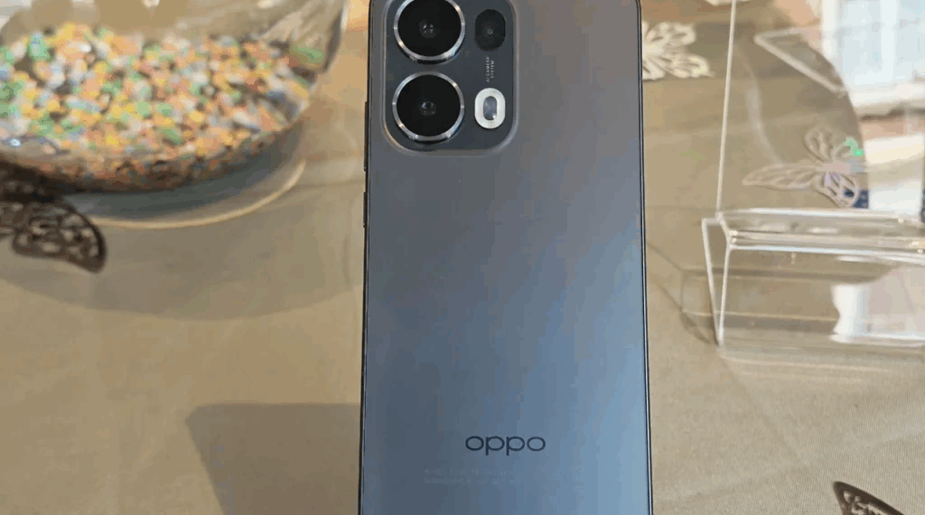 Oppo Reno 15