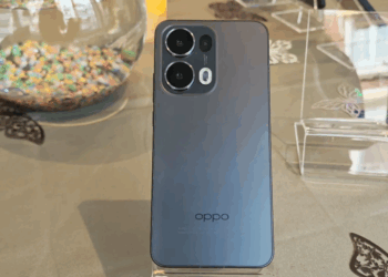 Oppo Reno 15