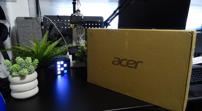 Acer Aspire 16 AI (Qualcomm)