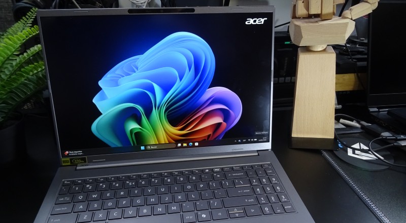 Acer Aspire 16 AI Qualcomm