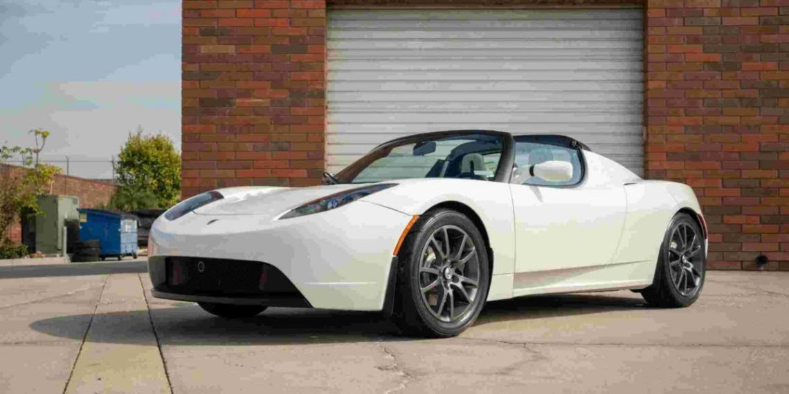 Tesla Roadster: Su sorprendente presentación se retrasa a agosto