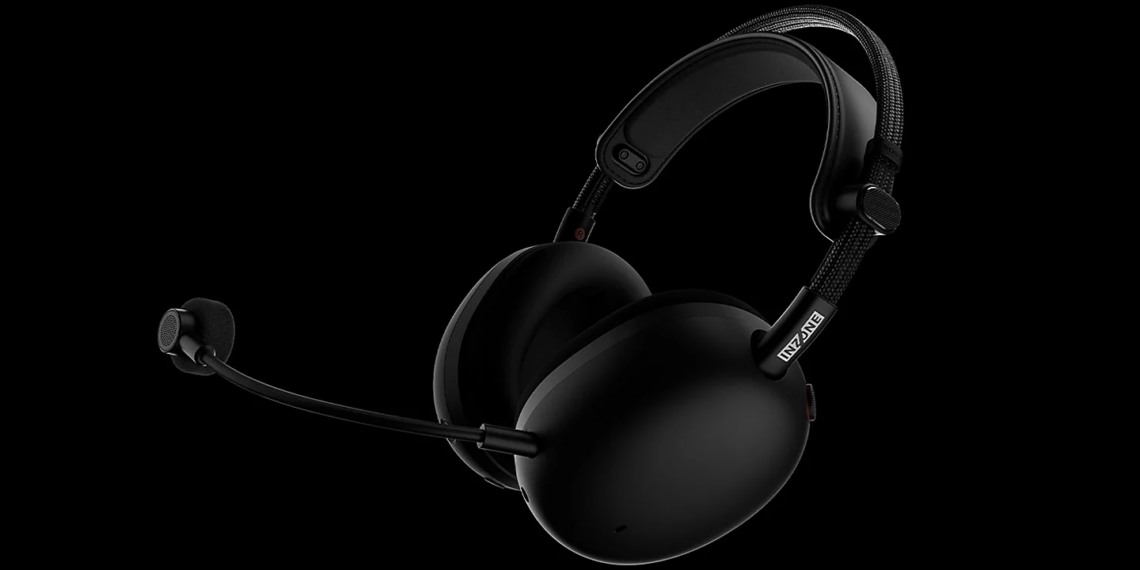 Concepto de los nuevos auriculares económicos de Sony junto a su estuche de carga.