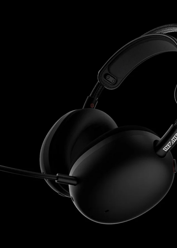 Concepto de los nuevos auriculares económicos de Sony junto a su estuche de carga.
