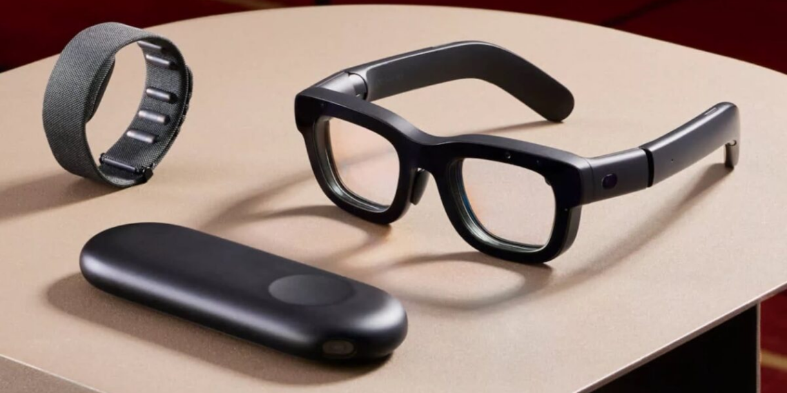 La gente empieza a usar apps para saber si le están grabando por la calle con las gafas de Meta